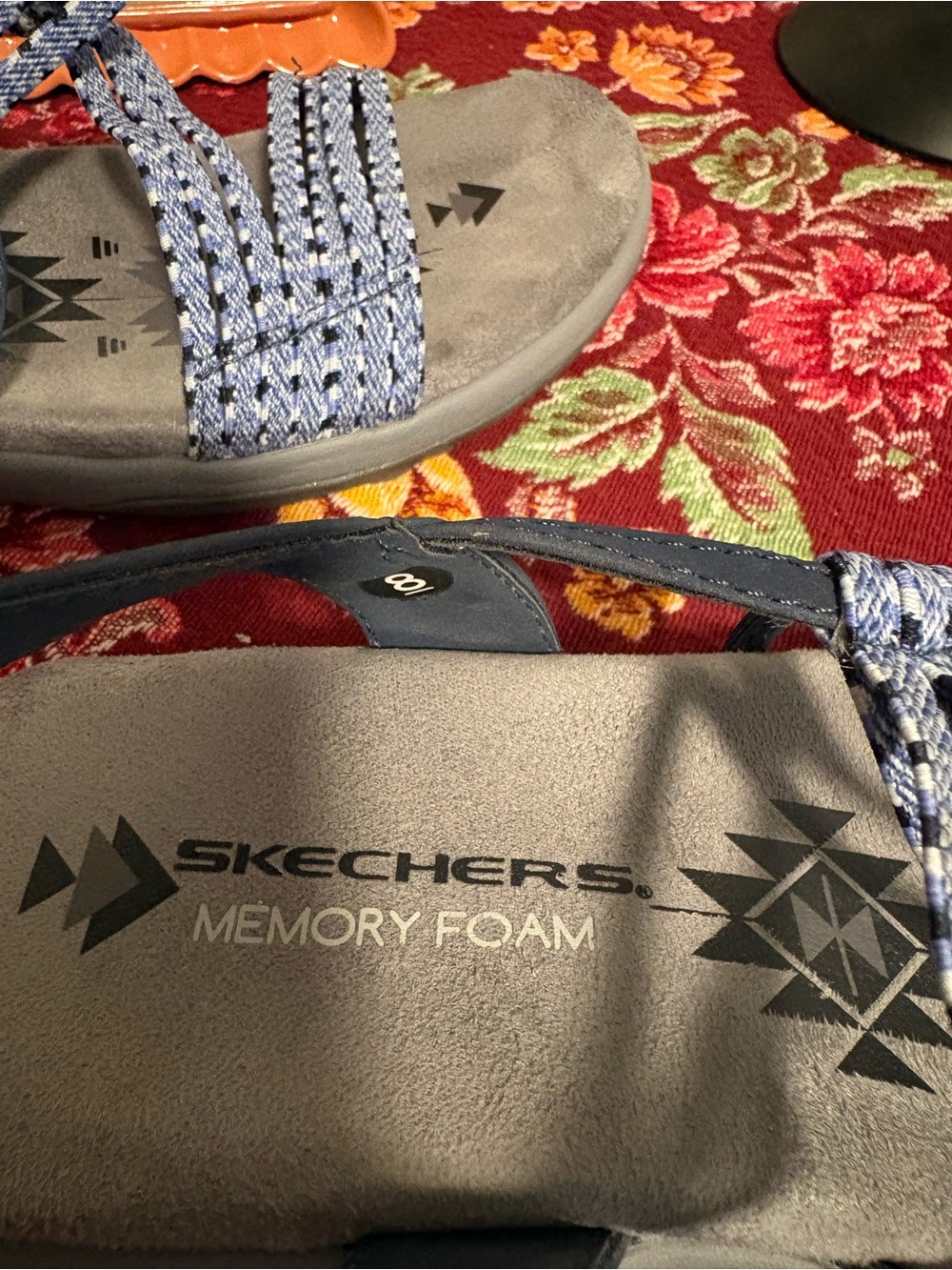 Skechers sandals size 8 - Picture 6 of 6